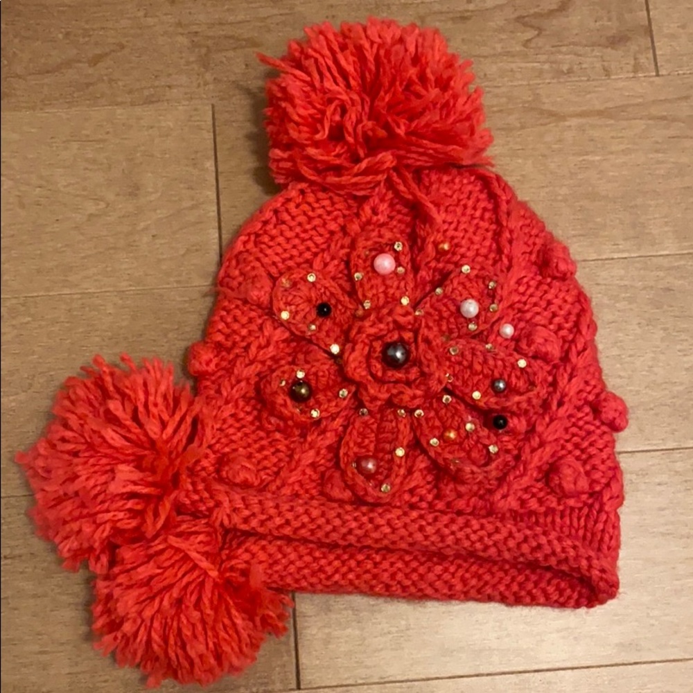 2/$15 pompom beanie